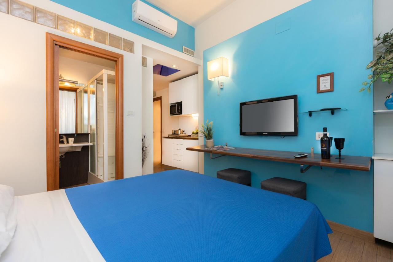 Internouno Hotel Рим Екстериор снимка