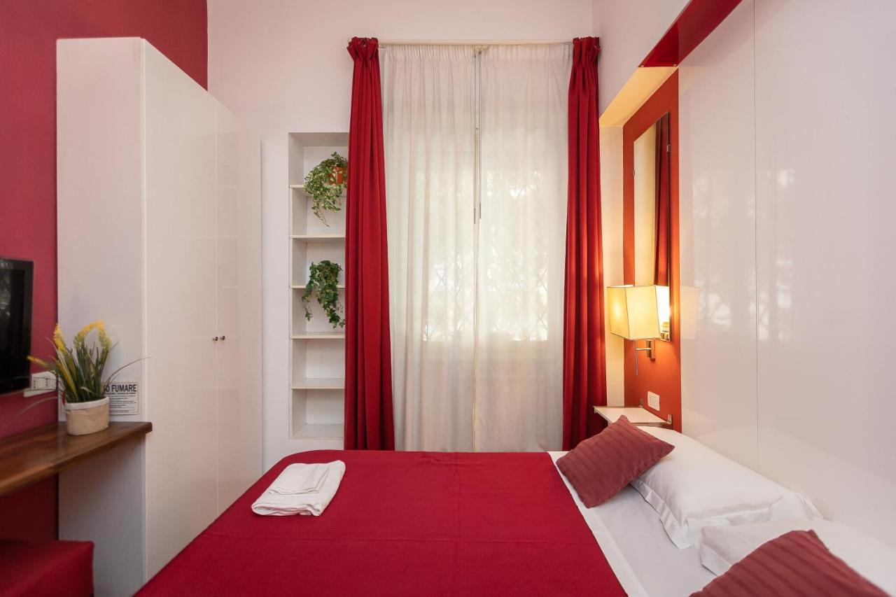 Internouno Hotel Рим Екстериор снимка