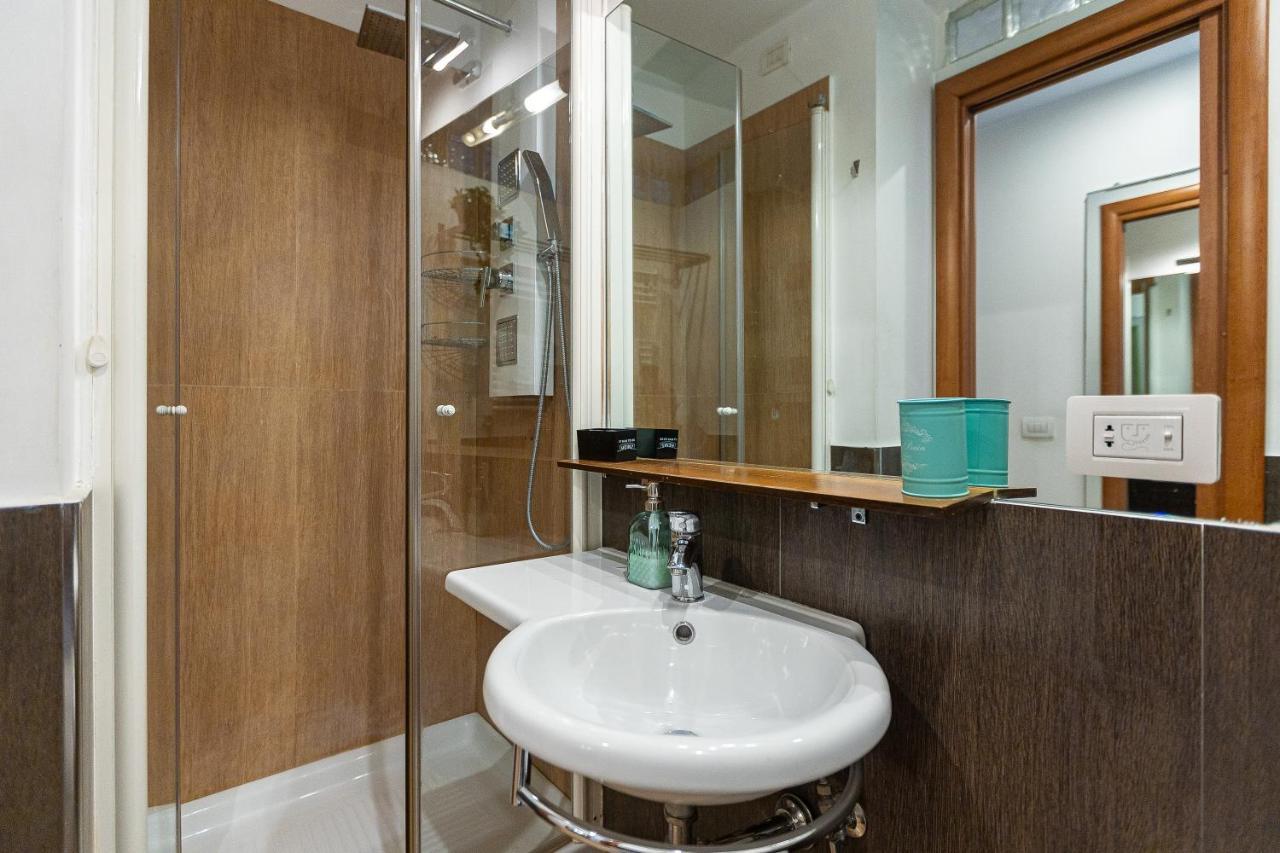 Internouno Hotel Рим Екстериор снимка