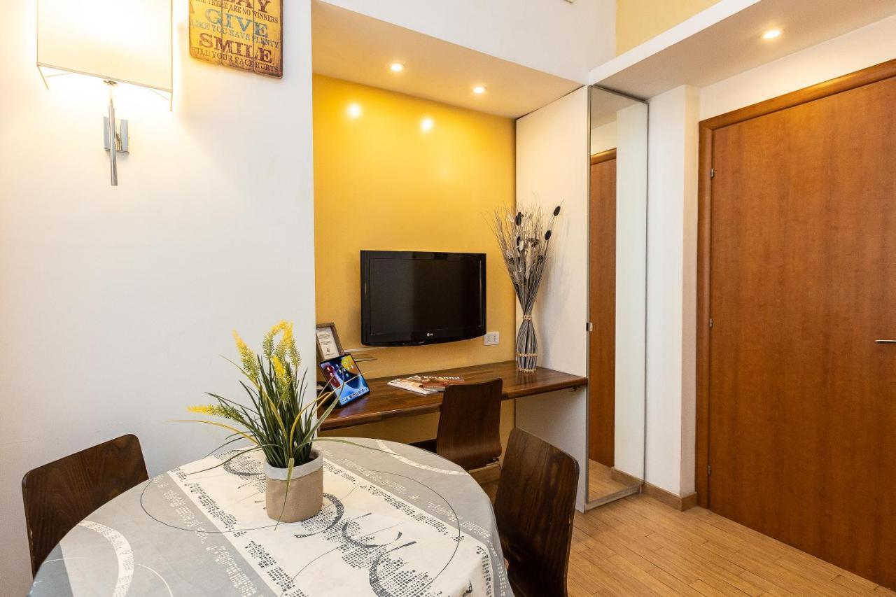 Internouno Hotel Рим Екстериор снимка